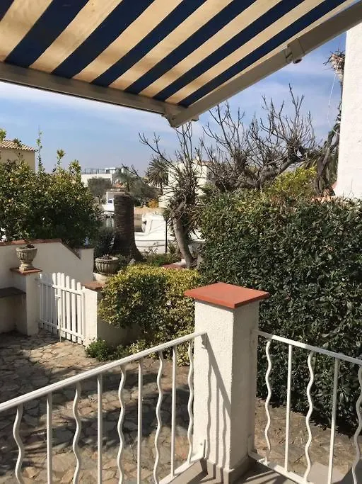 Petite Maison, Barbecue, Canal, Plage Empuriabrava